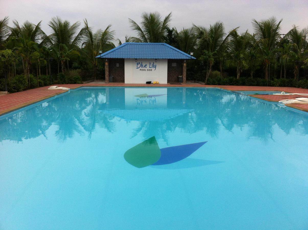 Palms Water Resort กาลยัน ภายนอก รูปภาพ